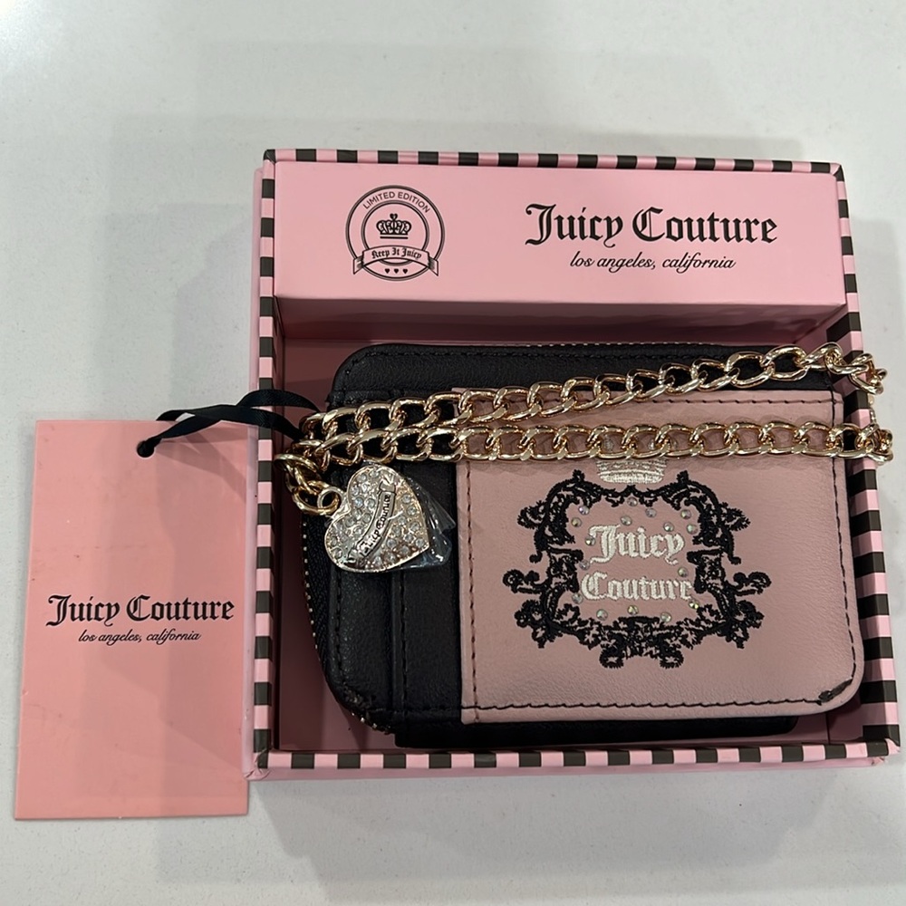 👑Cute. Juicy Couture Wristlet. - Picture 3 of 16